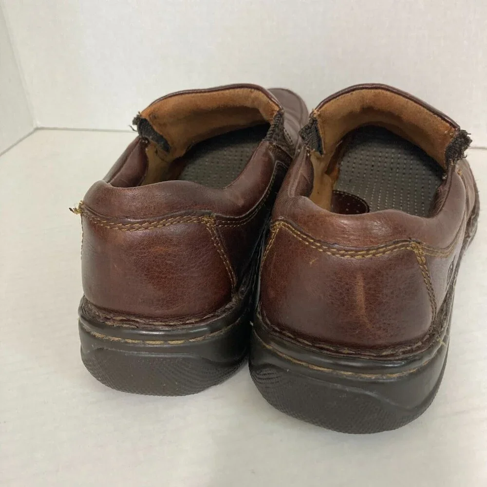 Born Blast II Slip On Leather‎ Loafers Mens Size 10 M Mahogany Brown M6663 Shoes